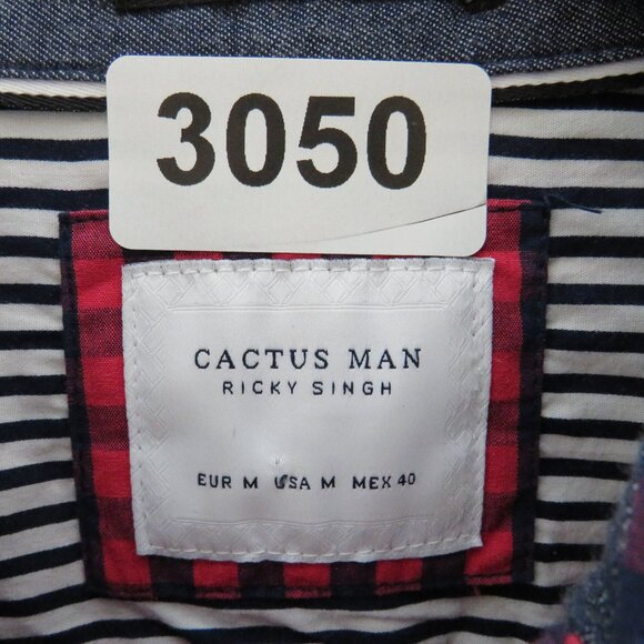 Cactus Man* Men's Short Sleeve Button Down Curved Hem Checkered Shirt~ Medium - Picture 4 of 13